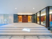 【東京都/豊島区東池袋】アウルタワー エントランス：地下一階エントランス