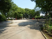 【東京都/板橋区加賀】プラウドシティ加賀学園通り  板谷公園（現地より約350m）
