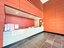 【東京都/板橋区前野町】常盤台ガーデンソサエティ コンシェルジュカウンター：宅配便発送取次サービス、タクシー手配サービス等がご利用可能