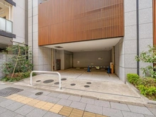 【東京都/板橋区大和町】リビオレゾン板橋本町ステーションサイド 来客用駐車場