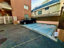 【東京都/豊島区千早】ヒルズ千早町 駐車場