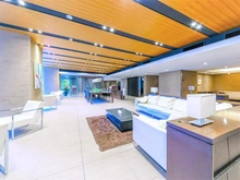 【東京都/板橋区加賀】プラウドシティ加賀学園通り ロビー