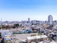 【東京都/板橋区加賀】アトラス加賀 眺望：バルコニーから南東側