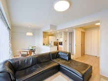 【東京都/板橋区大和町】クレストラフィーネ板橋本町 LDK：右奥：洋室