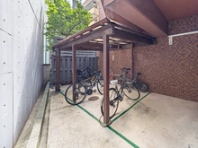 【東京都/渋谷区広尾】インペリアル常盤松 駐輪場