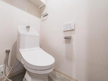 【東京都/新宿区原町】グランディ市谷柳町 トイレ