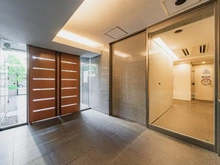 【東京都/新宿区原町】グランディ市谷柳町 エントランス