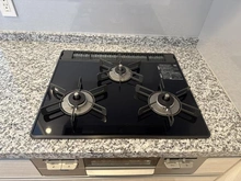 【東京都/豊島区西池袋】シティハウス西池袋 キッチン：三口コンロ