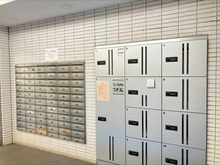 【東京都/台東区蔵前】フィース蔵前 メールBOX：右側：宅配BOX
