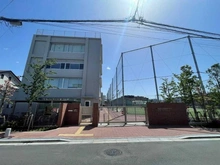 【東京都/北区西ケ原】古河ガーデン・マンション 滝野川中学校（現地より約720m）