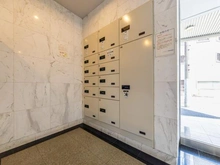 【東京都/板橋区南常盤台】レーベンリヴァーレ南常盤台 宅配BOX