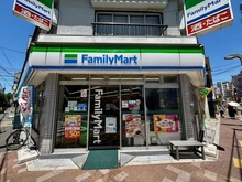 【東京都/板橋区南常盤台】レーベンリヴァーレ南常盤台 ファミリーマート板橋南ときわ台店（現地より約230m）
