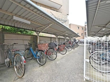 【東京都/荒川区西日暮里】西日暮里ローヤルコーポ 駐輪場
