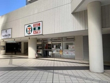 【東京都/豊島区東池袋】エアライズタワー 敷地内施設：マンション内地下1階　セブンイレブン東池袋エアライズタワー店
