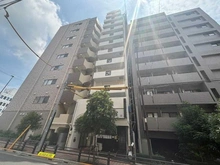 【東京都/豊島区巣鴨】巣鴨第2SYマンション 外観：左から2番目の白い建物