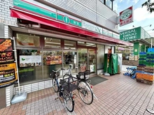 【東京都/板橋区小豆沢】ライオンズ志村坂上レジデンス ローソンストア100　志村坂上駅前店（現地より約200m）