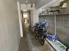 【神奈川県/川崎市中原区新丸子町】メインステージ新丸子駅前 駐輪場：駐輪場：月額無償※登録時にステッカー代3,300円（税込）