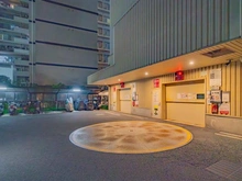 【東京都/板橋区板橋】リビオタワー板橋 駐車場