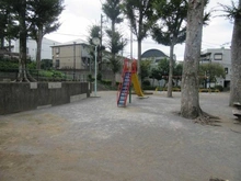 【東京都/板橋区小茂根】プラウドシティ小竹向原 フロントコート棟 小茂根公園（現地より約300m）