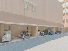 【東京都/板橋区加賀】プライマージュ加賀 敷地内施設：バイク置場