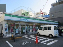 【東京都/板橋区志村】ザ・ウインベル本蓮沼 ファミリーマート　小豆沢一丁目店（現地より約400m）