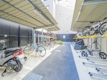 【東京都/板橋区仲宿】プラウド板橋区役所前 駐輪場