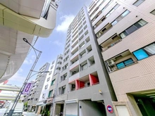 【東京都/板橋区板橋】T-Angle 外観：写真中央