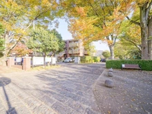 【東京都/西東京市ひばりが丘】フォレストレイクひばりヶ丘 H棟 敷地内