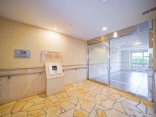 【東京都/西東京市ひばりが丘】フォレストレイクひばりヶ丘 H棟 エントランス