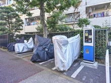 【東京都/板橋区前野町】エスポワール常盤台 敷地内施設：バイク置き場