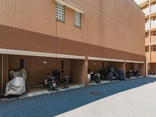 【東京都/板橋区加賀】プライマージュ加賀 バイク置き場