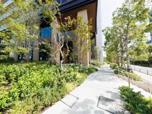 【東京都/多摩市関戸】ブリリア聖蹟桜ヶ丘ブルーミングテラス 敷地内