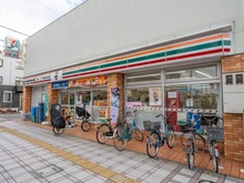 【東京都/足立区梅島】ベルモント梅島 セブンイレブン　足立梅島駅北店（現地より約290m）