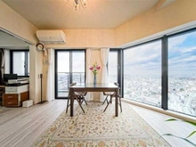 【東京都/北区上十条】ザ・タワー十条 リビング・ダイニング：新築時ダウンライト増設オプション （左）洋室