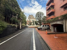 【東京都/渋谷区千駄ヶ谷】東高原宿ペアシティ 前面道路