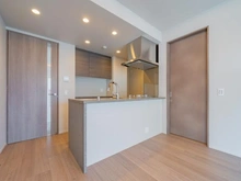 【東京都/渋谷区東】プラウド渋谷東 ダイニングキッチン