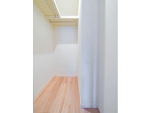 【東京都/目黒区青葉台】ジェイパーク青葉台アパートメント 収納：ウォークインクローゼット