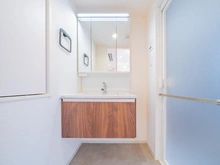 【東京都/目黒区青葉台】ジェイパーク青葉台アパートメント 洗面室