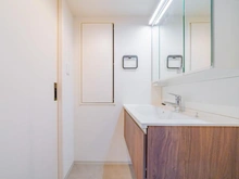 【東京都/目黒区青葉台】ジェイパーク青葉台アパートメント 洗面室