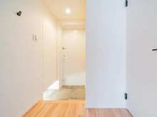 【東京都/目黒区青葉台】ジェイパーク青葉台アパートメント 玄関