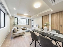 【東京都/世田谷区上用賀】アクシア上用賀 リビング・ダイニング：※家具・調度品等は販売価格に含まれておりません