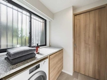 【東京都/世田谷区上用賀】アクシア上用賀 ミセスコーナー：※家具・調度品等は販売価格に含まれておりません