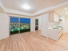 【東京都/中央区晴海】HARUMI FLAG PARK VILLAGE T棟 リビング：夜景