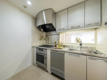 【東京都/渋谷区神宮前】D’クラディア神宮外苑ハイヴァリー キッチン