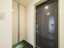 【東京都/渋谷区神宮前】D’クラディア神宮外苑ハイヴァリー 玄関