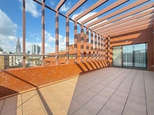 【東京都/渋谷区千駄ヶ谷】東高原宿ペアシティ バルコニー