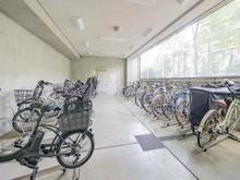 【東京都/港区南麻布】クオリア南麻布 駐輪場