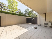 【東京都/目黒区大橋】プラウド駒場 専用庭：専用テラス