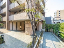 【東京都/練馬区関町北】クレアシティ武蔵関 敷地内