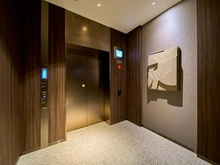 【東京都/港区麻布台】アトラス麻布台 共用部：エレベーターホール